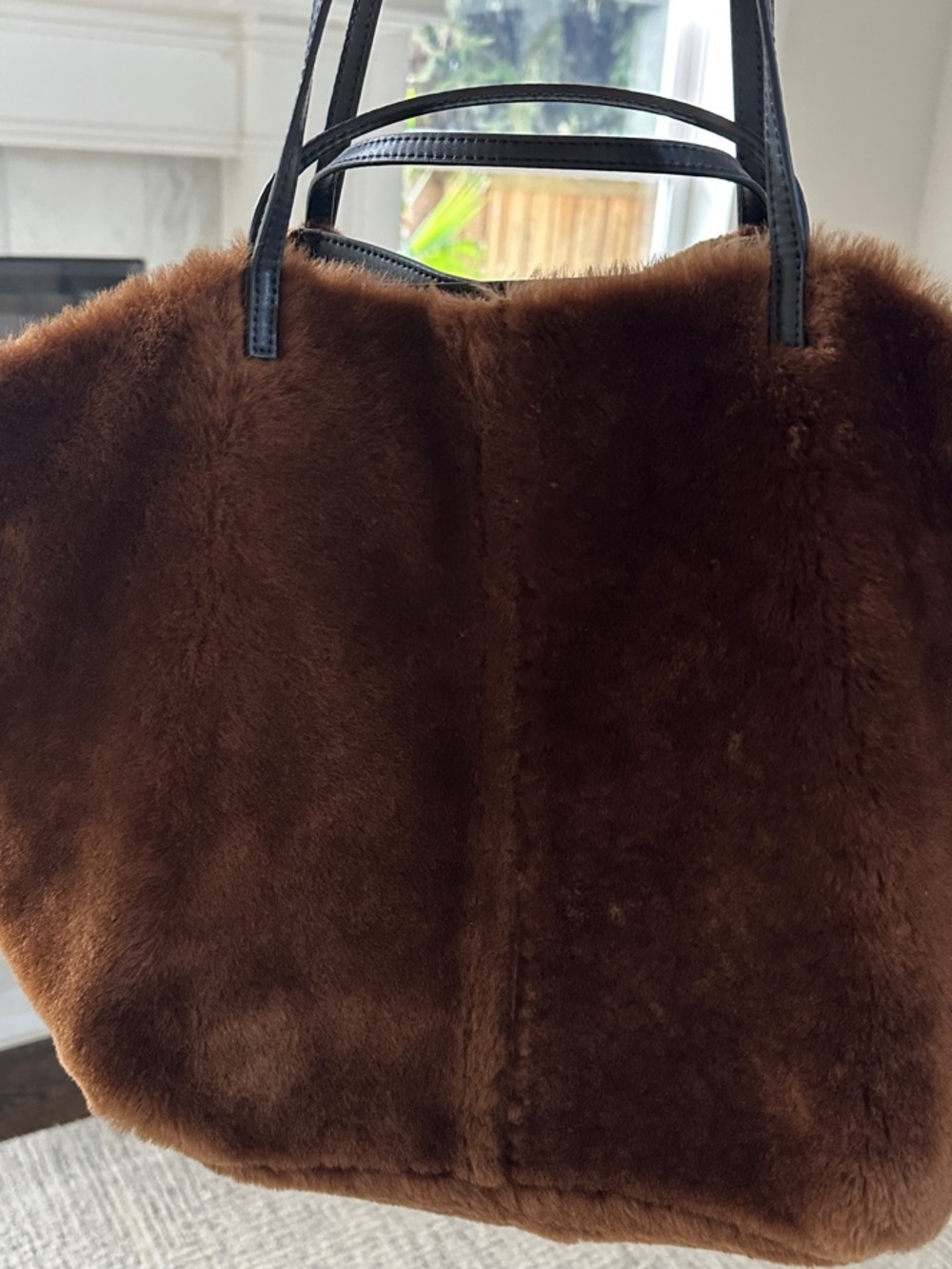 Like New - All Saints Hannah Shearling Tote Bag Faux Fur Brown with Black Straps - Picture 8 of 8